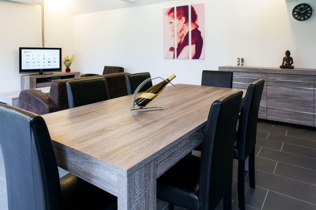 Vakantiehuis Sfk -maison Moderne-jardin-parking-10mn Strasbourg *